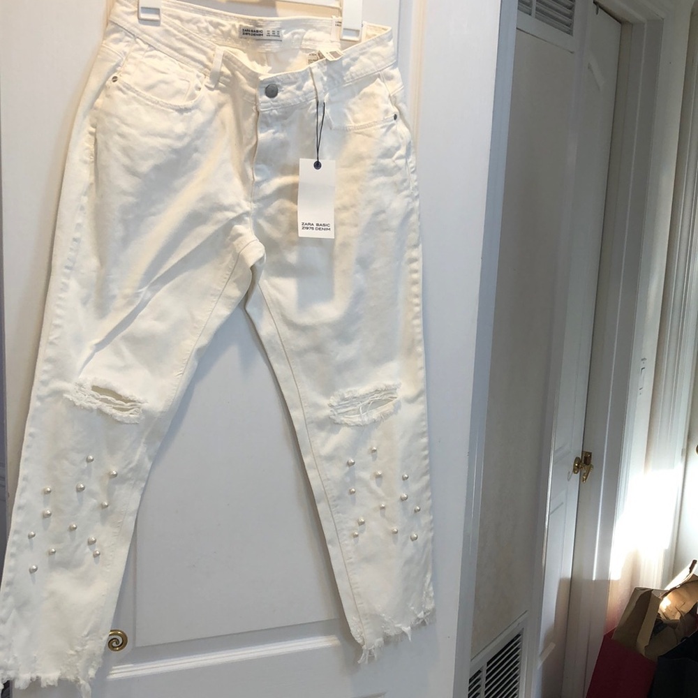Zara White Cropped Jeans with Pearl Detail